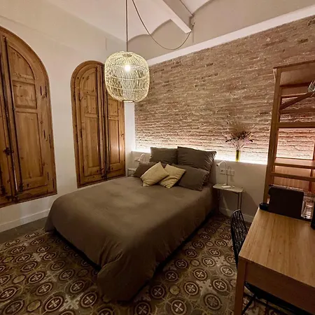 Cozy In A Historic House Near The Sea Pansiyon